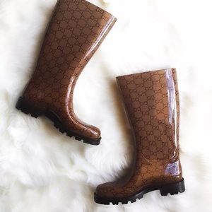 ♡ gucci rain boots ♡